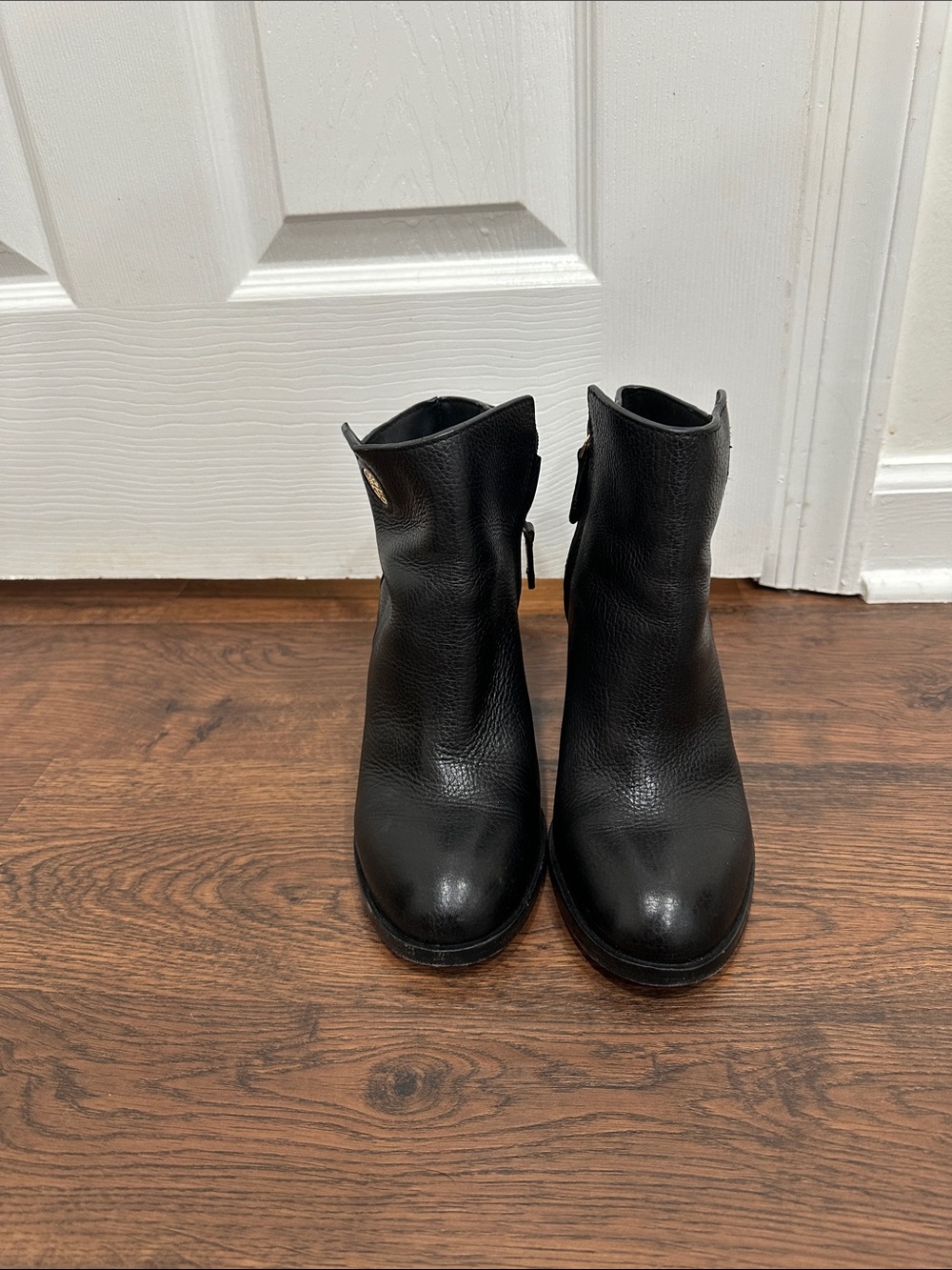 Tory Burch Black Leather Ankle Booties